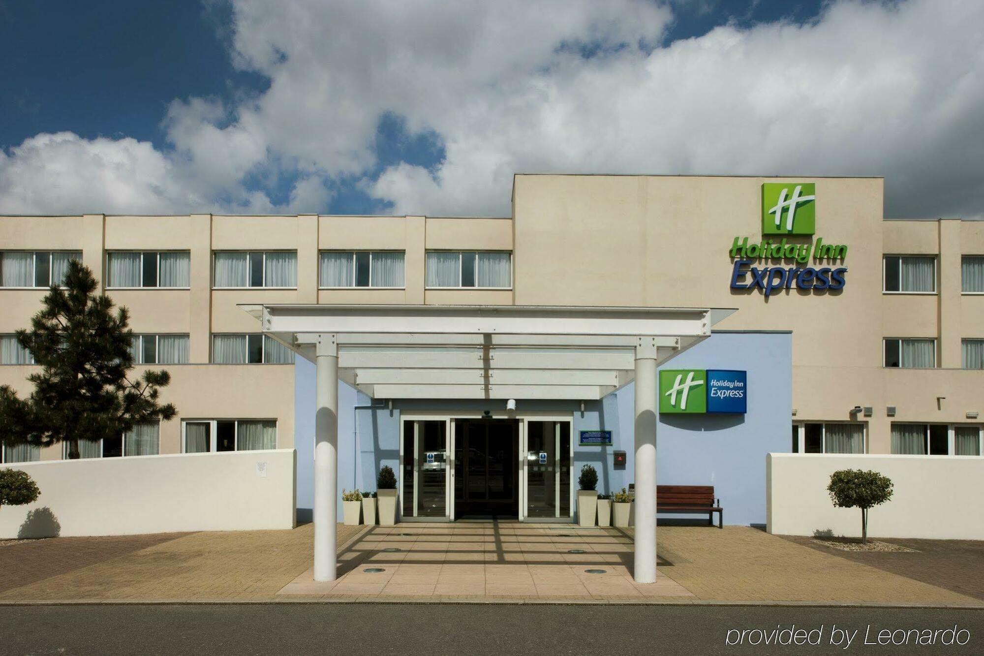 Holiday Inn Express Norwich By Ihg Drayton  Ngoại thất bức ảnh